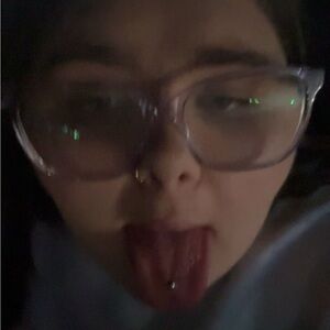 Meet your Posher, Maegan